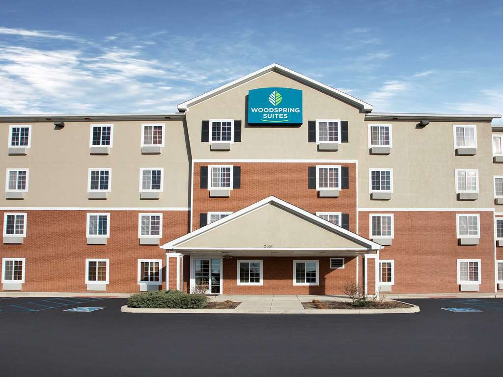 Woodspring Suites Fort Wayne Exterior foto